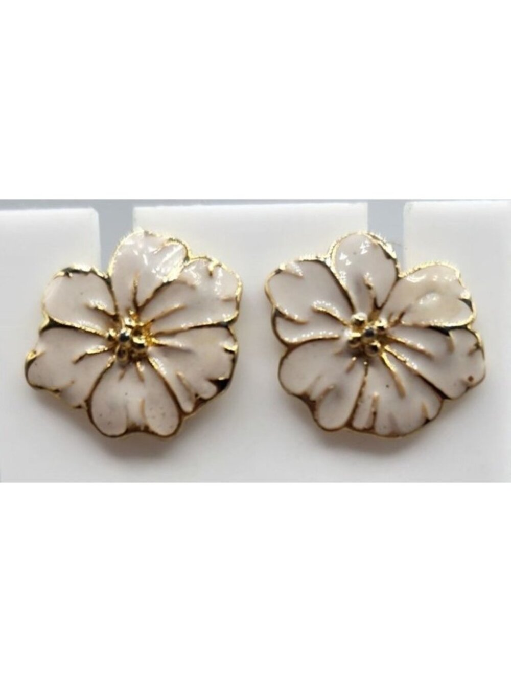 White Flower Stud Earrings, Gold Tone Accent